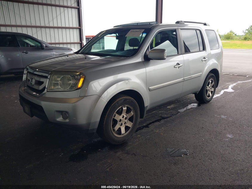 2010 Honda Pilot Touring 5FNYF3H87AB002859 photo 1