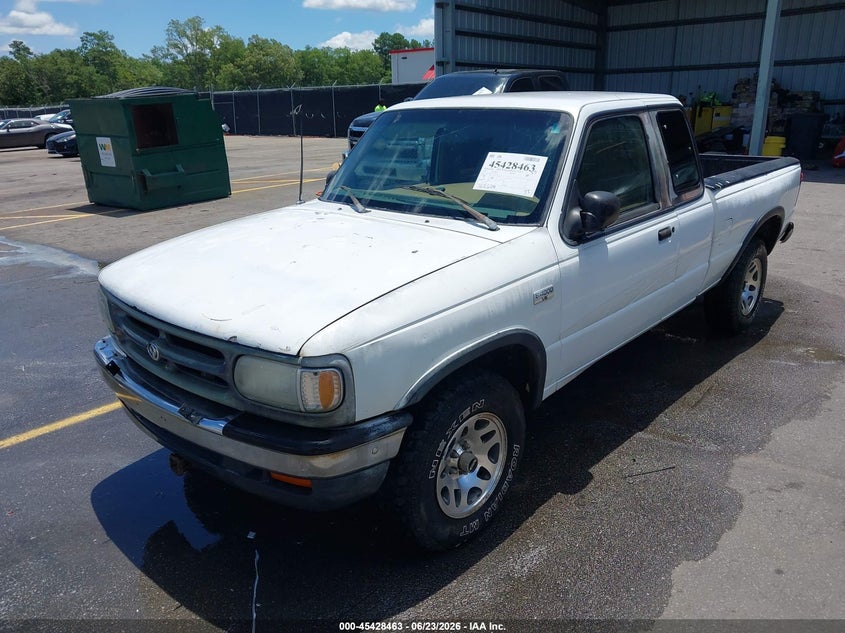 1996 MAZDA B4000 auction photo 2