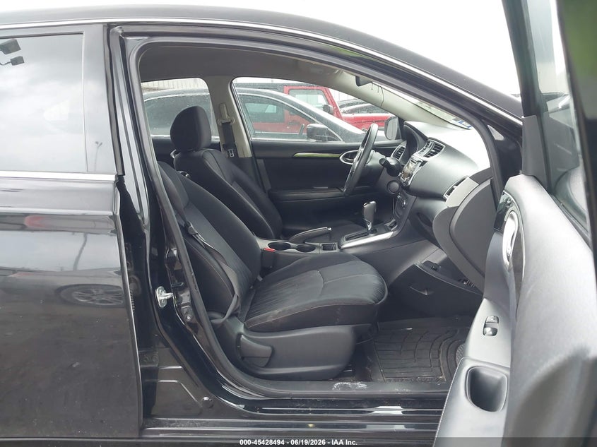 2016 NISSAN SENTRA auction photo 5