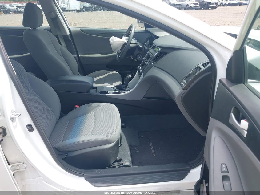 2014 HYUNDAI SONATA auction photo 5
