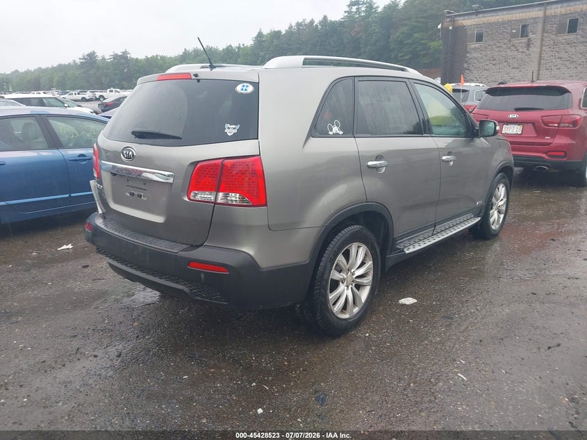 KIA SORENTO 2011 VIN 5XYKTDA27BG173096
