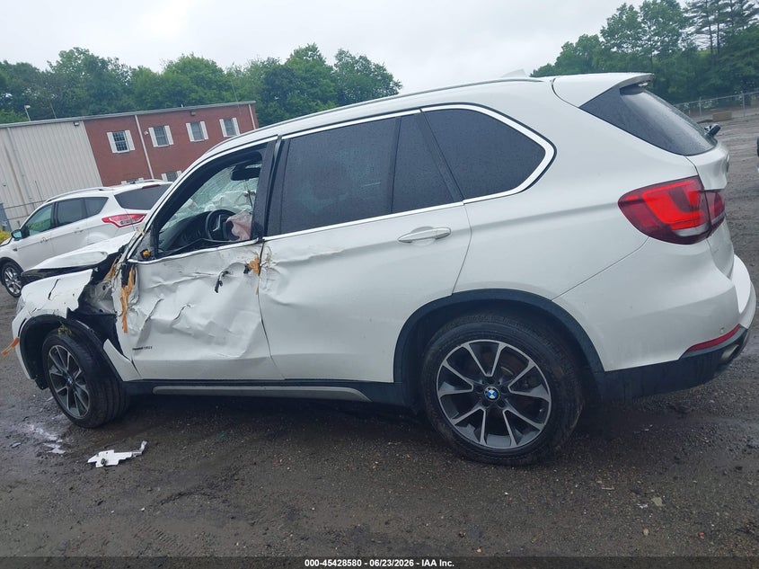 BMW X5 - zdjęcie 14