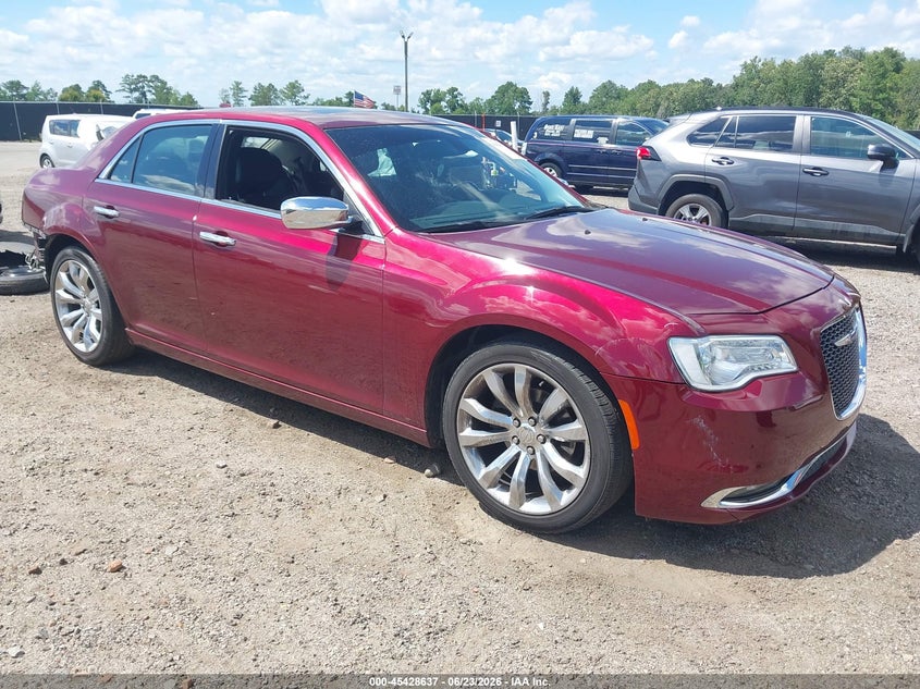 2017 CHRYSLER 300C auction photo 1