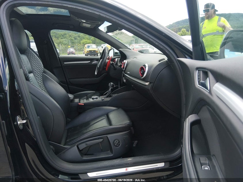 2017 AUDI S3 auction photo 5