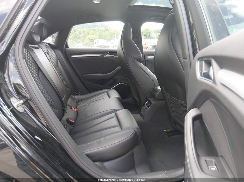 2017 AUDI S3 auction photo 8