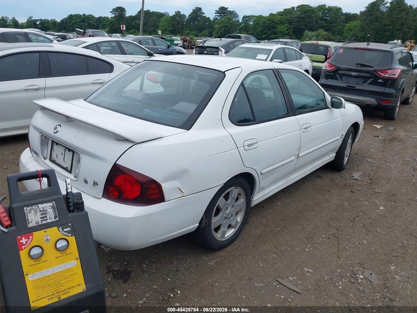 2004 NISSAN SENTRA auction photo 4