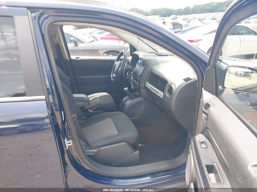 2014 JEEP COMPASS auction photo 5