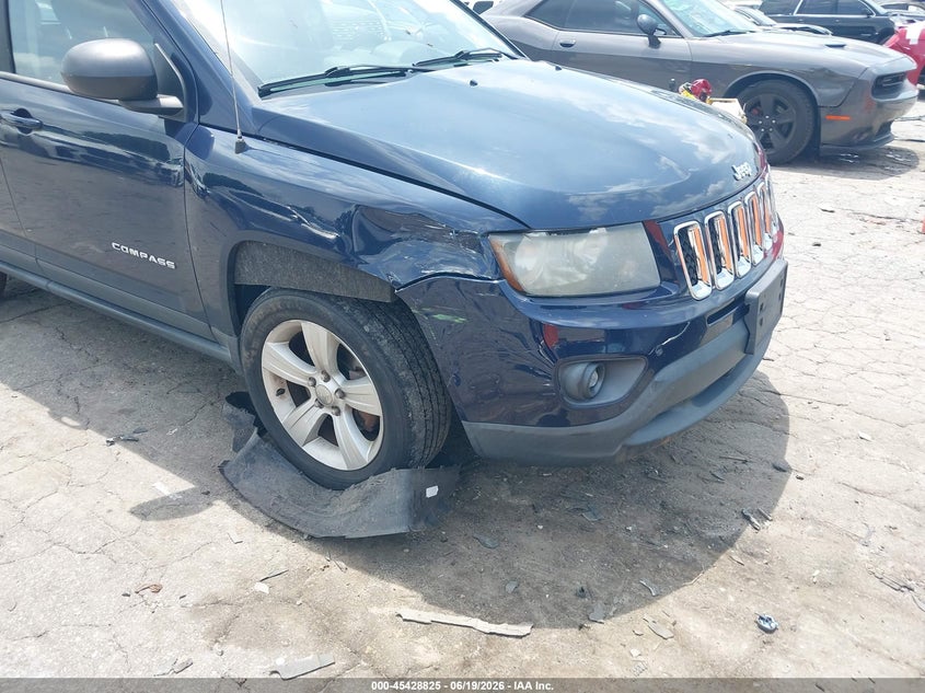 2014 JEEP COMPASS auction photo 6