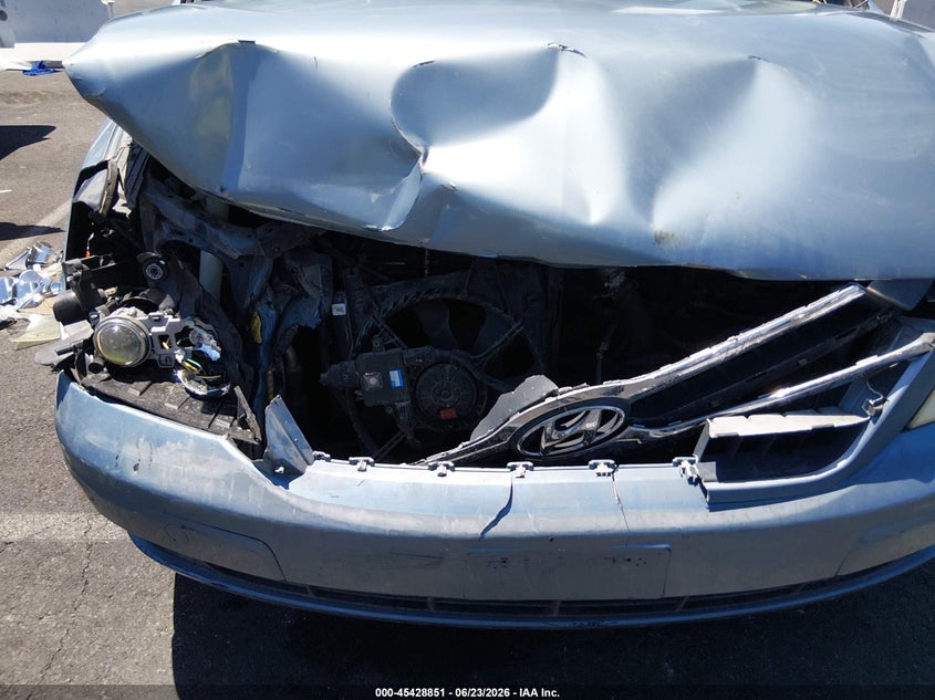 2007 HYUNDAI ENTOURAGE auction photo 6