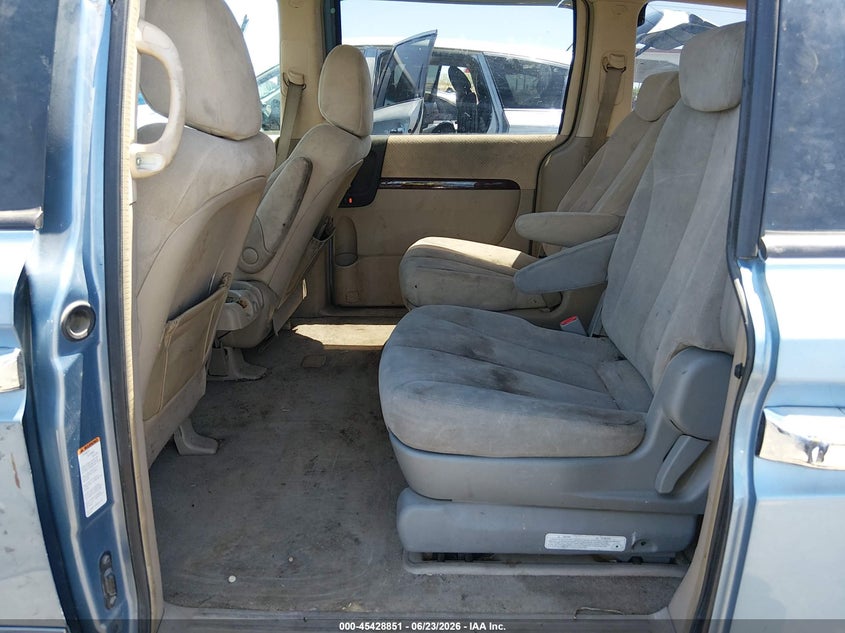 2007 HYUNDAI ENTOURAGE auction photo 8