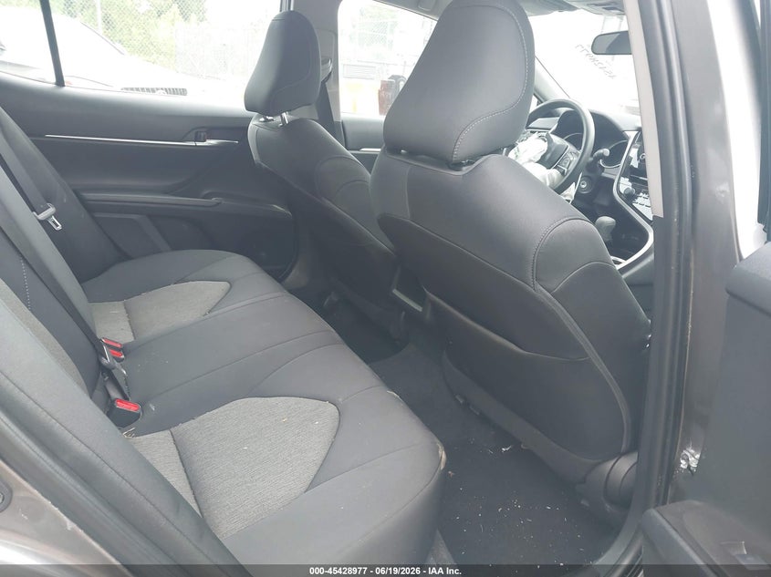 2021 TOYOTA CAMRY auction photo 8