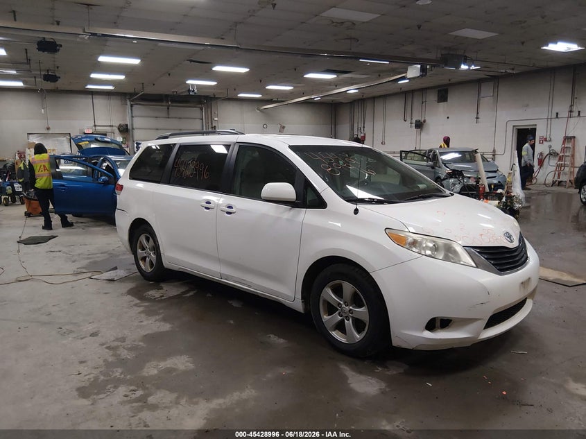 2014 Toyota Sienna