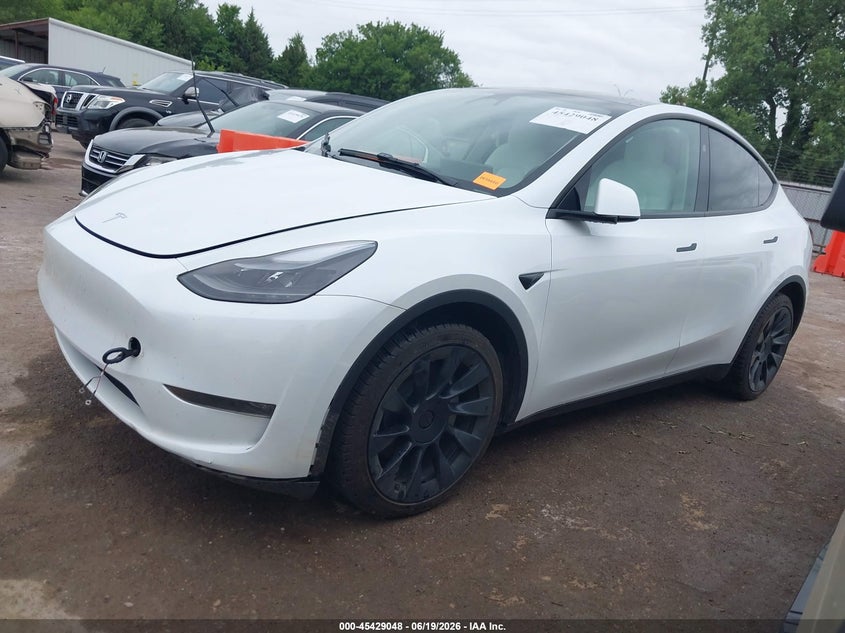 TESLA MODEL Y 2024 VIN 7SAYGDEE1RA259752