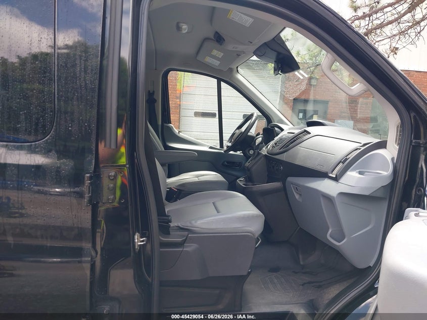 2018 FORD TRANSIT-350 XL/XLT — Photo 5