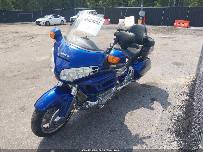 1HFSC47451A002036 2001 Honda Gl1800 A photo 1