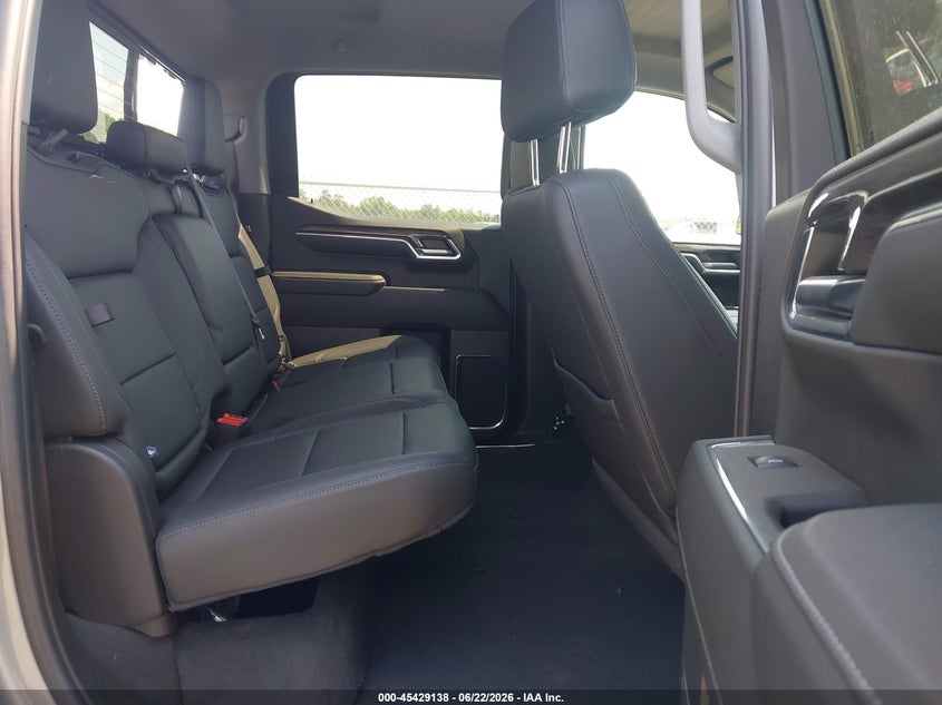 2024 CHEVROLET SILVERADO 1500 auction photo 8