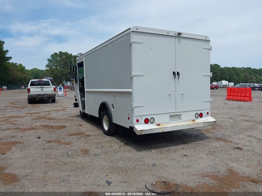 2016 FORD E-350 STRIPPED — Фото 3