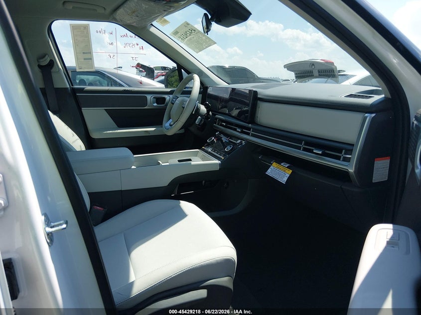 2026 HYUNDAI SANTA FE HYBRID auction photo 5