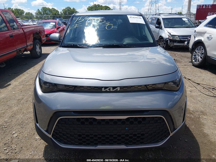 2024 KIA SOUL LX — Фото 12