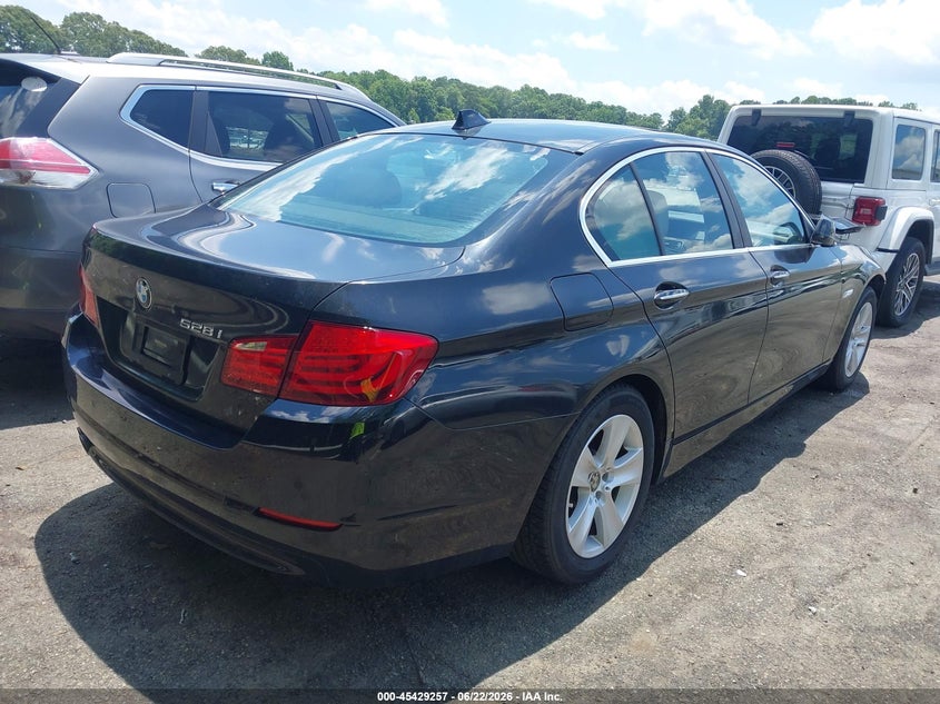 Vin: wbafr1c55bdv76544, lot: 45927357, bmw 528i 20114