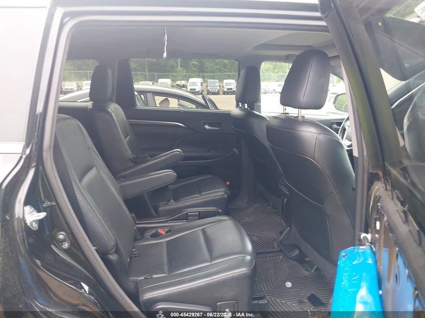 2016 TOYOTA HIGHLANDER SPORT UTILITY VEHICLE 3.5L V-6 DOHC, VVT, 270HP