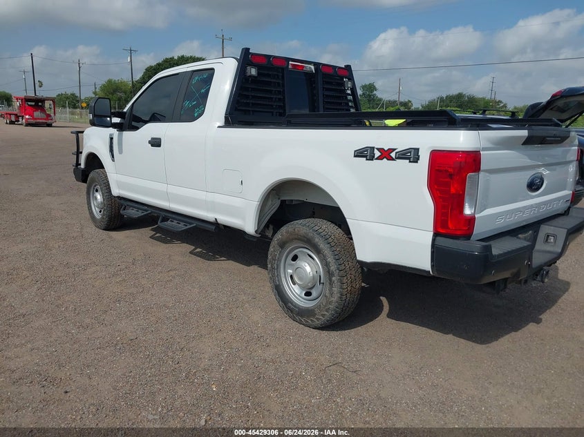 AtlanticExpress - Ford F-250