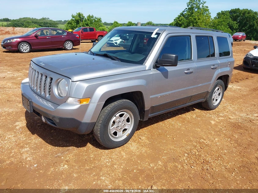2016 JEEP PATRIOT auction photo 2