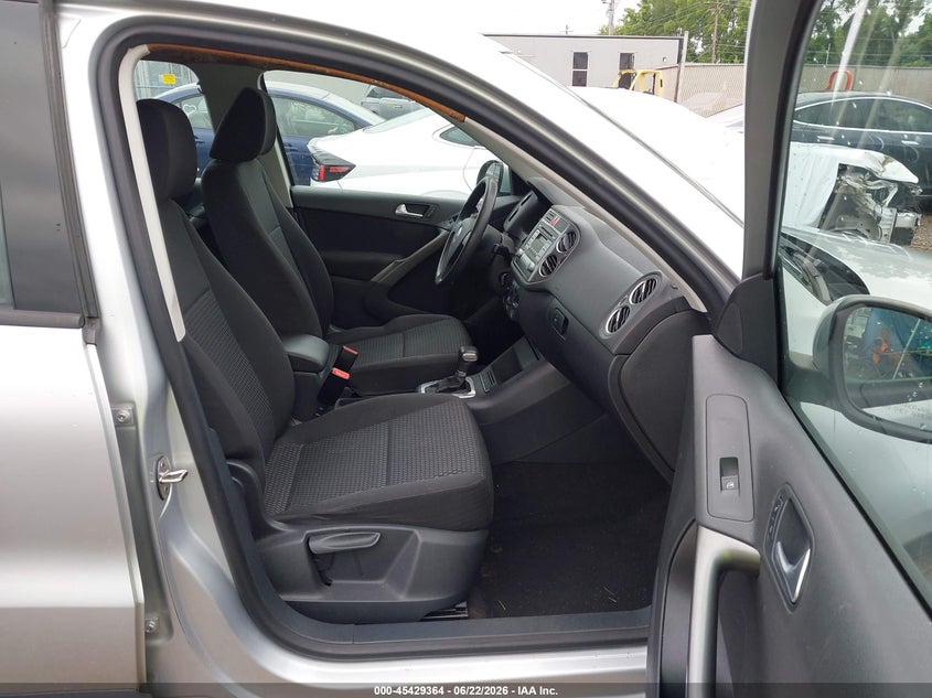 AtlanticExpress - Volkswagen Tiguan