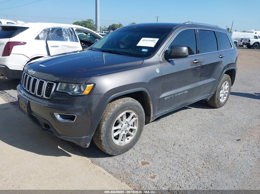 2019 Jeep Grand Cherokee Laredo E 4x4 1C4RJFAG1KC772298 photo 1