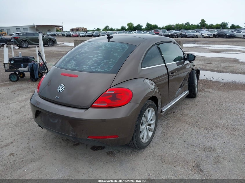 2014 VOLKSWAGEN BEETLE auction photo 4