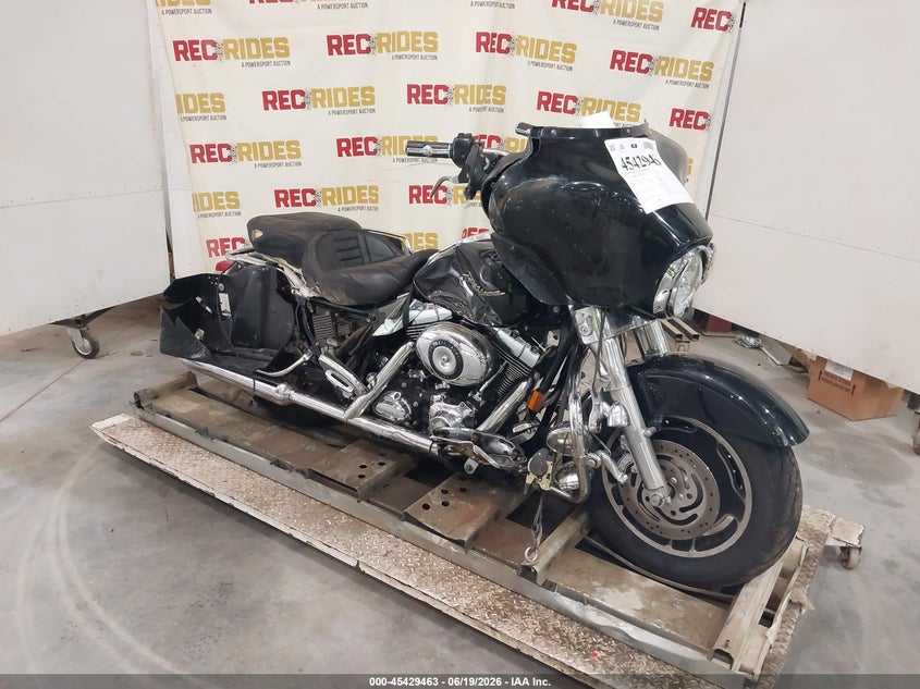 2007 HARLEY-DAVIDSON FLHX auction photo 1