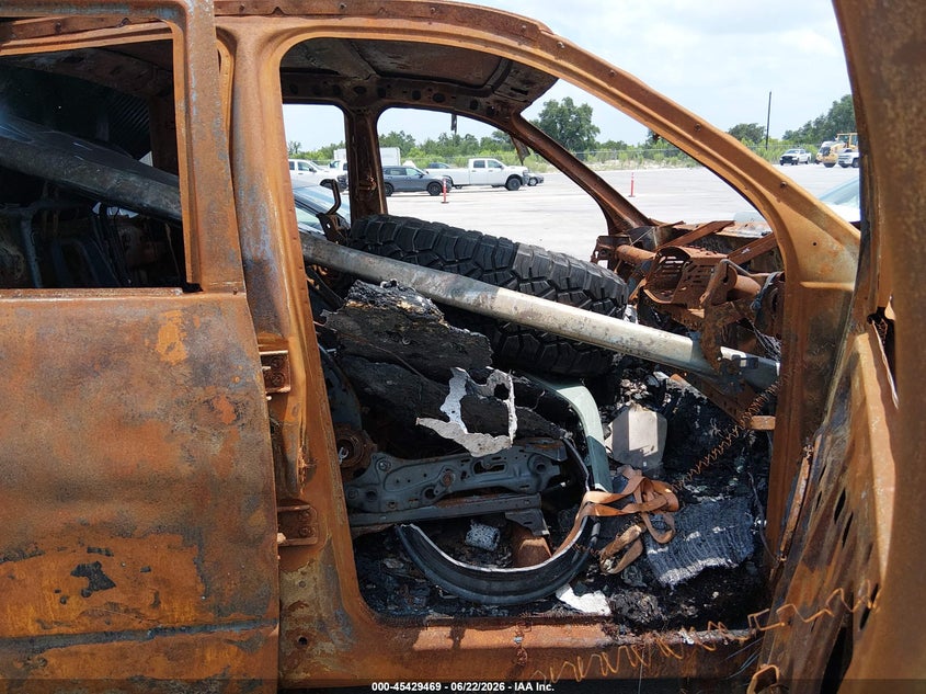 2003 DODGE RAM 2500 auction photo 5