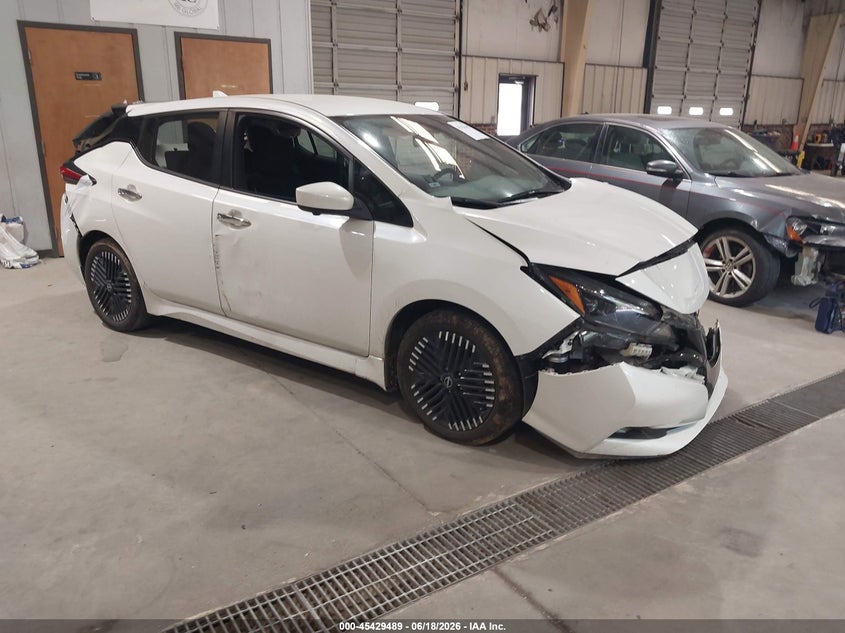 2023 Nissan Leaf