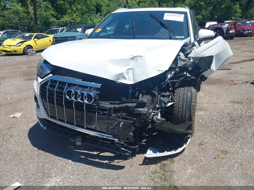 2021 AUDI Q3 auction photo 6