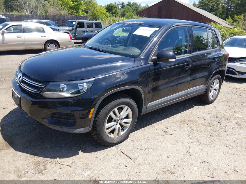 2012 Volkswagen Tiguan S WVGBV7AX0CW506598 photo 1