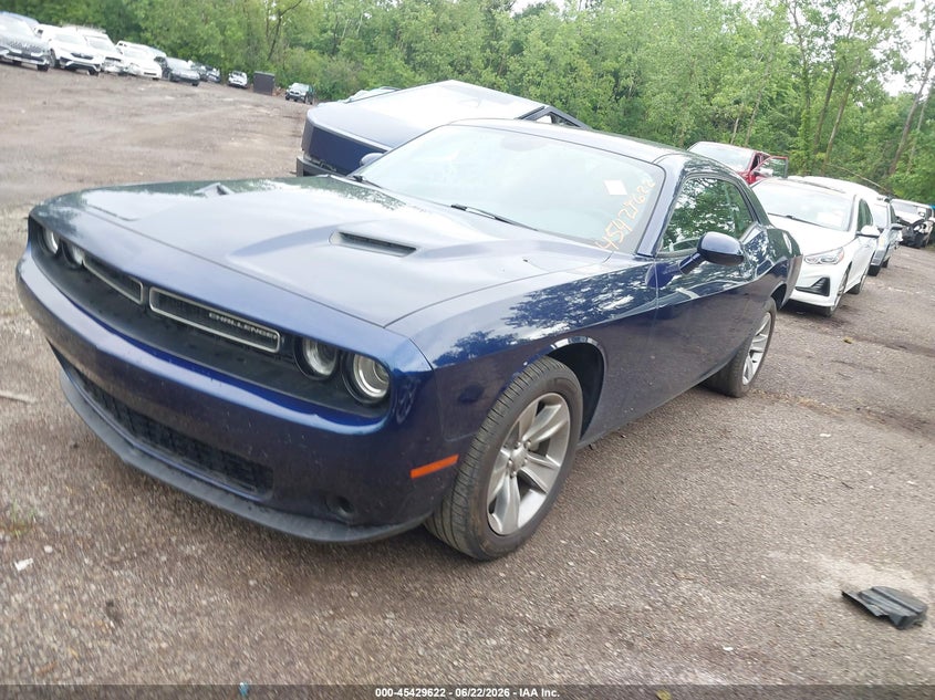 Vin: 2c3cdzag9fh839901, lot: 45927722, dodge challenger sxt 20152
