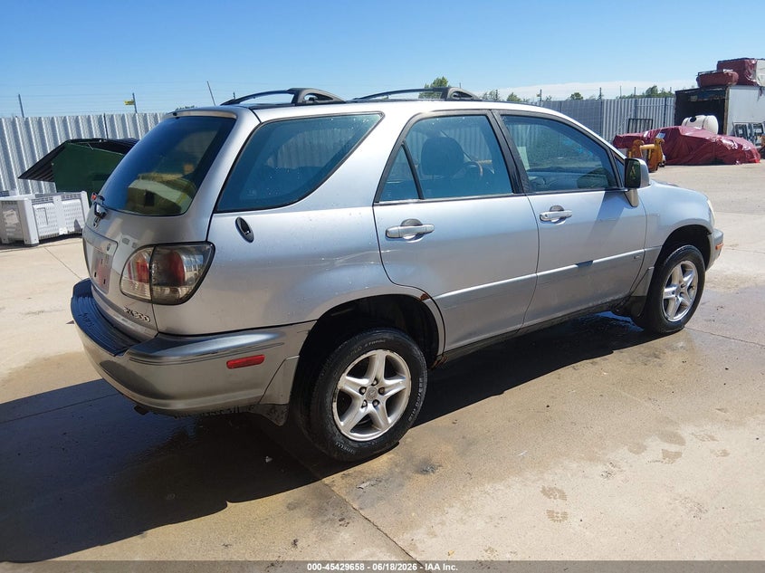 2001 LEXUS RX 300 auction photo 4