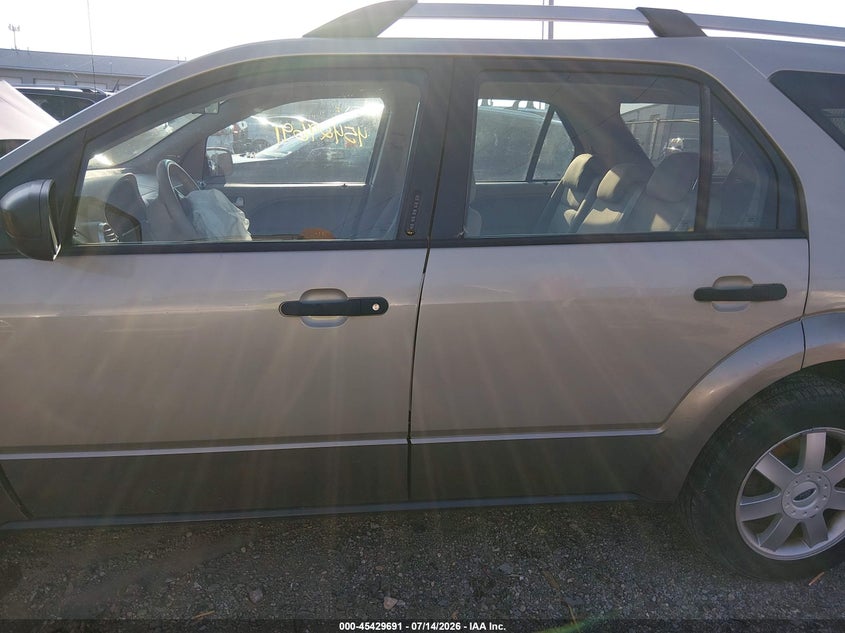 2005 Ford Freestyle Se VIN: 1FMZK04175GA22883 Lot: 45429691