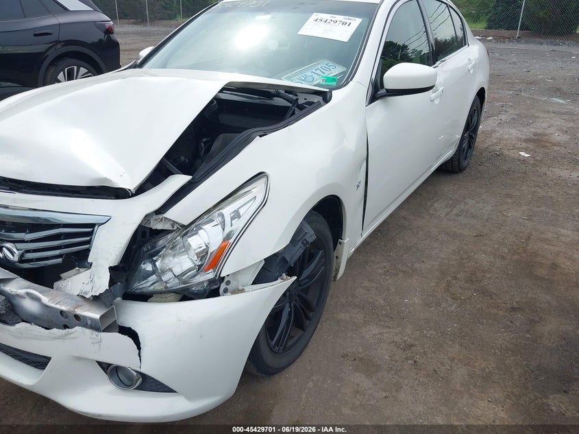 2015 INFINITI Q40 auction photo 6