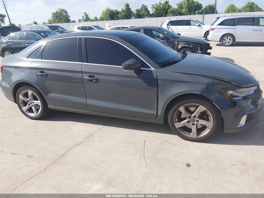 AUDI A3 2019 VIN WAUAUGFF6K1015447