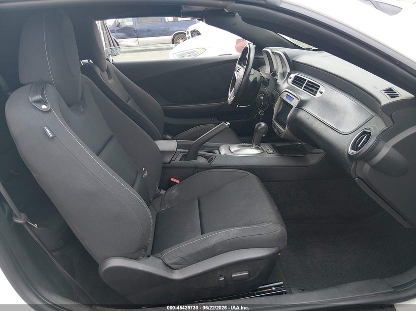 2015 CHEVROLET CAMARO auction photo 5