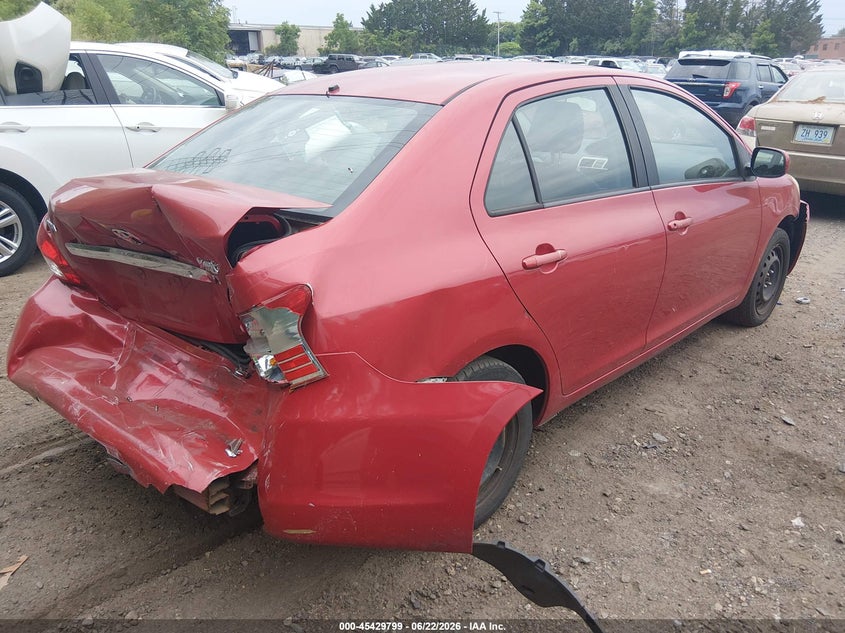 2010 TOYOTA YARIS auction photo 4