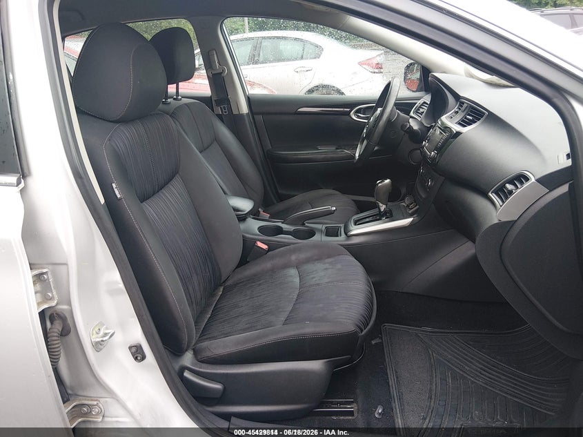 2017 NISSAN SENTRA auction photo 5