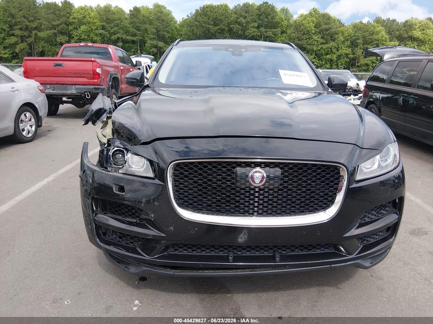 JAGUAR F-PACE - zdjęcie 12