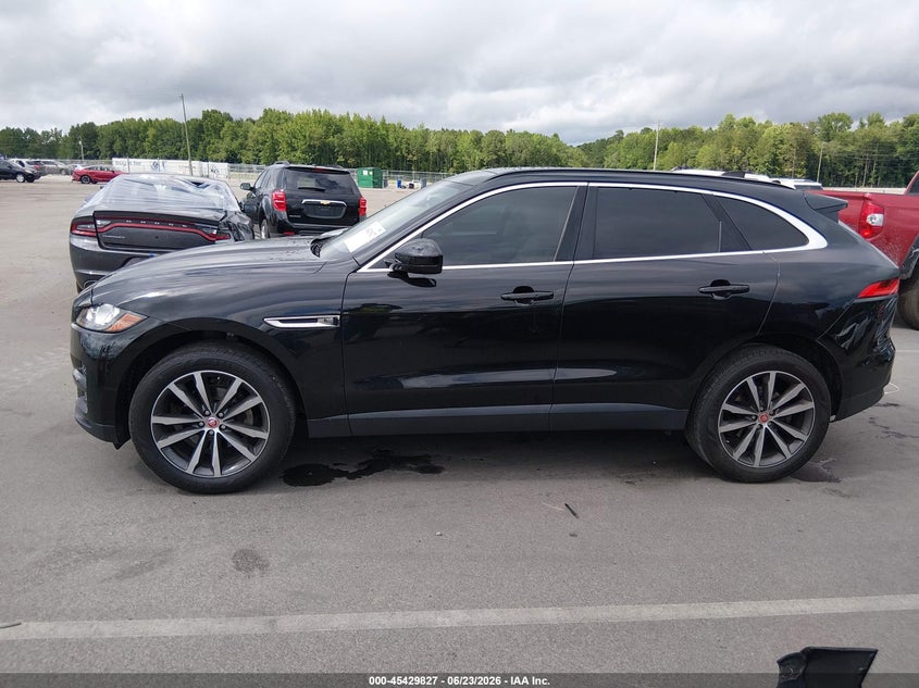 JAGUAR F-PACE - zdjęcie 14