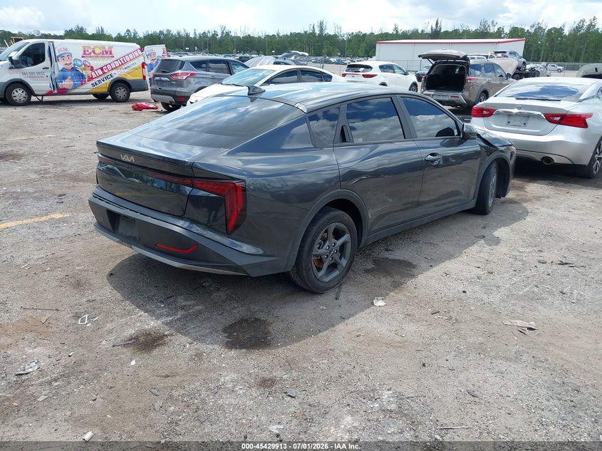 Vin: 3kpft4de6se133466, lot: 45928013, kia k4 lxs 20254