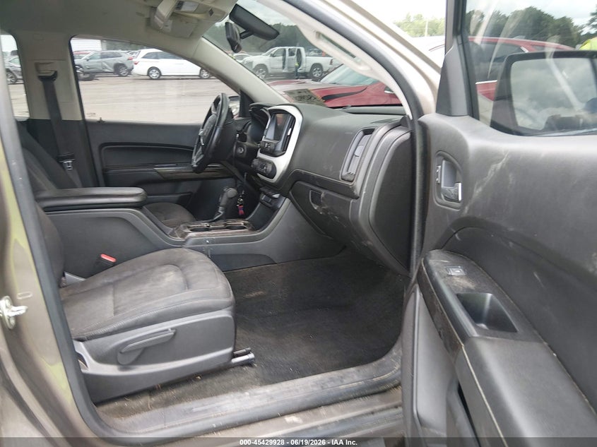 2017 GMC CANYON auction photo 5