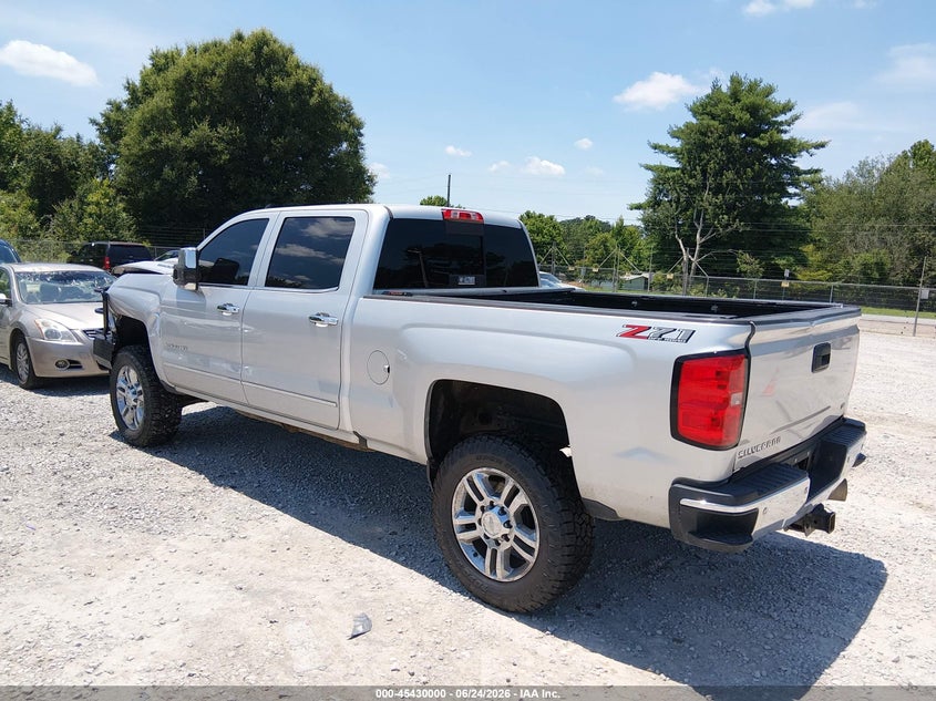 2018 CHEVROLET SILVERADO 2500HD auction photo 3