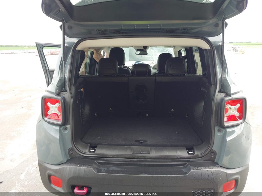 AtlanticExpress - Jeep Renegade