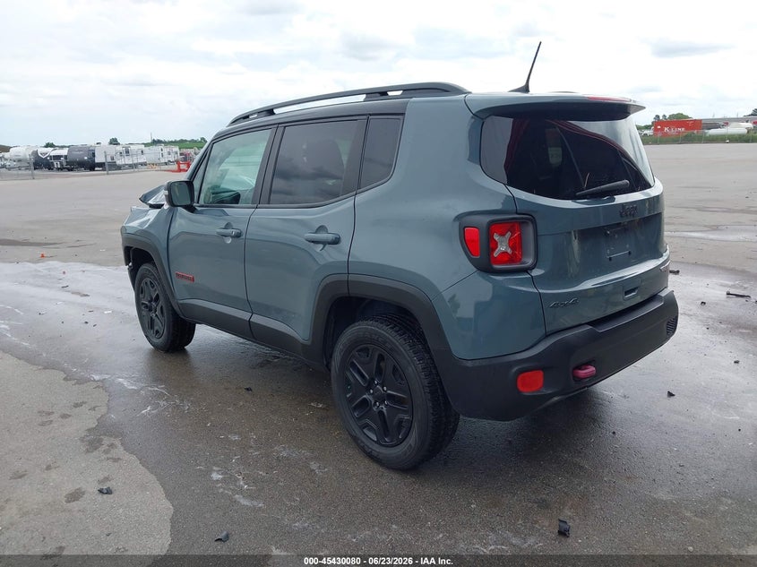 AtlanticExpress - Jeep Renegade